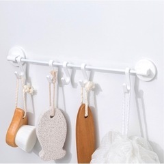 ニトリ♡浴室マグネット♡5連フック♡ホワイト♡白の画像