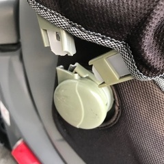 エールベベ クルット チャイルドシートの画像