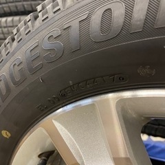 デリカ D5 VRX 225/55R18 中古4本 17年製