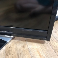 テレビ40型の画像