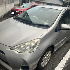 トヨタ　アクア　H25年登録車　最終値下げ