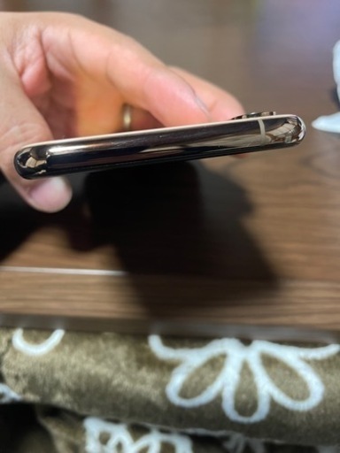 【美品】iPhone xs 512g SIMフリー
