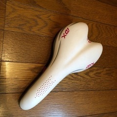 サドル(idx)
