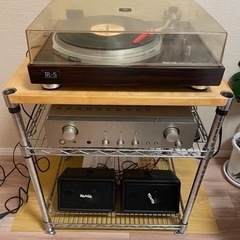 レコードプレーヤー、アンプ、ステレオ