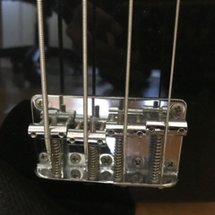 ベース カバー付き 5,000円の画像