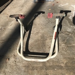 バイク用リヤメンテナンススタンド