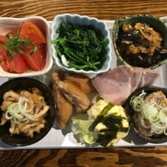 ホールスタッフ募集！時給1200円！日払い可（7割）の画像