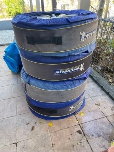 ホイル付き　スタッドレスタイヤ　4本セット　CXｰ5で使用