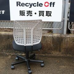 【川崎市宮前区リサイクルオフ】オフィスチェアの画像