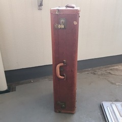 【木製レザー張りヴィンテージ】テナーサックスケースの画像