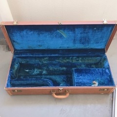 【木製レザー張りヴィンテージ】テナーサックスケースの画像
