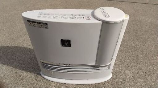 シャープ加湿セラミックファンヒーターHX-12E8