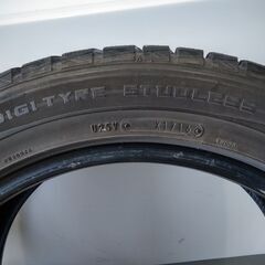 ダンロップ　WINTER MAXX　235/50R18 2本セットの画像