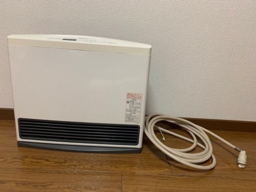 ガスファンヒーター