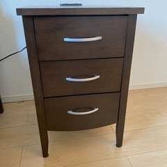 収納　棚　テーブルの画像