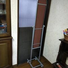 鏡　ミラー　コロ付きの画像