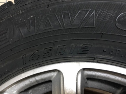 バリ山　軽バン用スタッドレス　アルミ付き4本　1シーズン使用