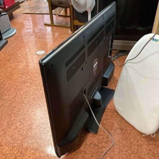 液晶テレビ　40インチ　2011年製　SHARP