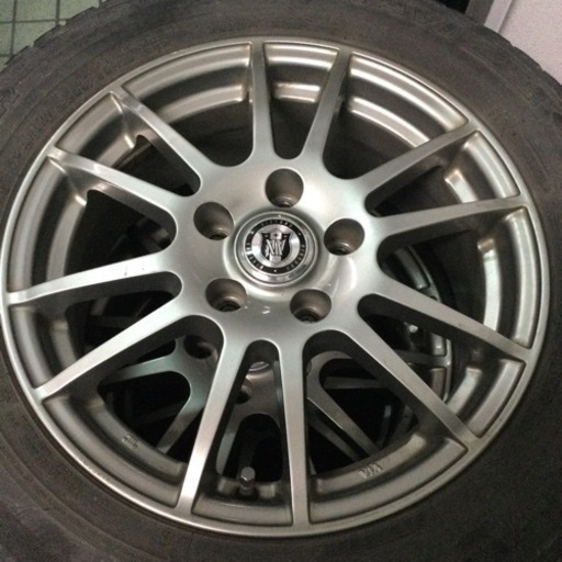 中古　アルミホイール  5穴　4本　ニルバーナ　ニルヴァーナ　使用済タイヤ付　スタッドレスレス　GOODYEAR  ICE  NAVI  ZEA 205/60R16 92Q　プリウスα  で利用　2011年製　X2511   2本  X2611  2本　グッドイヤー　アイスナビ　ゼア