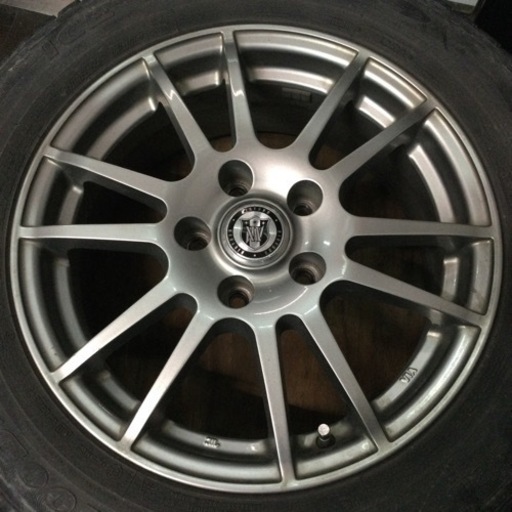 中古　アルミホイール  5穴　4本　ニルバーナ　ニルヴァーナ　使用済タイヤ付　スタッドレスレス　GOODYEAR  ICE  NAVI  ZEA 205/60R16 92Q　プリウスα  で利用　2011年製　X2511   2本  X2611  2本　グッドイヤー　アイスナビ　ゼア