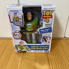 リアルサイズトーキングフィギュア　バズ・ライトイヤー新品未使用品の画像