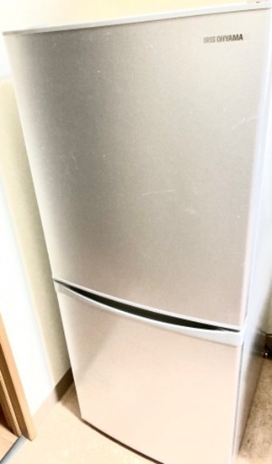 アイリスオーヤマ　冷蔵庫　142L