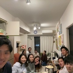 集まったみんなで楽しくピザパ〜🍕🍻