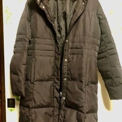 ダウンコート　茶色　の画像