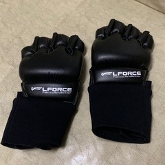 募集停止　ボクシング(？)グローブ