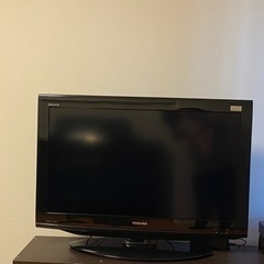TOSHIBA 32型TV