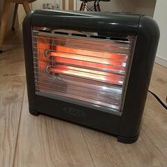 【動作確認済】SANYO 電気ストーブ 800w 美品の画像