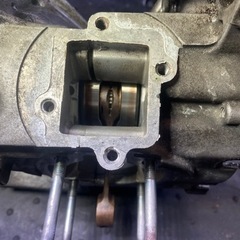 アプリオ エンジンの画像