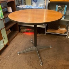 【売約済み】 【激レア】　Herman Miller  ハーマンミラー　オーク材　突板　木製　天板　コントラクトベース　ラウンドテーブル　丸テーブル　70s ビンテージ　希少　  検　HermanMiller イームズ　ユニバーサルベース　チャールズ　レイ　ミッドセンチュリー　シェルサイドチェア　シェルチェア　 