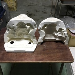 鋳込み型の画像