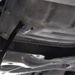 使用済みエンジンオイル分けて下さい！