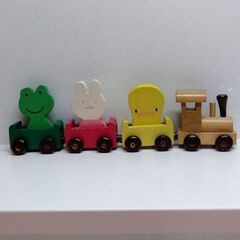マザーグースの森　木製トレイン（乗客）