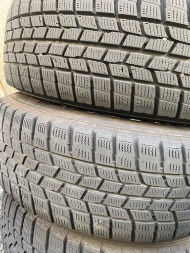 2019年製グッドイヤーアイスナビ 215/65R16 4本セット