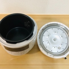 siroca 4L電機圧力鍋 sp-4D151の画像