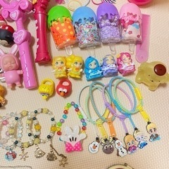 女の子が喜ぶアクセサリー76点まとめ売りの画像
