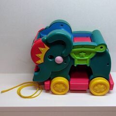 フィッシャープライス　プルトイ（象）の画像