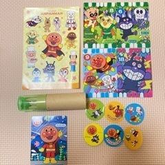 アンパンマンシールと色鉛筆セット