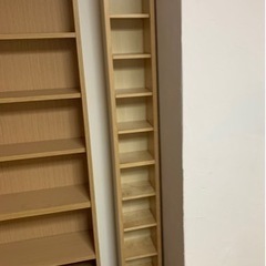 背の高いCDラック