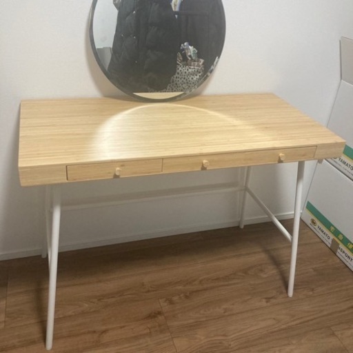デスク　IKEA