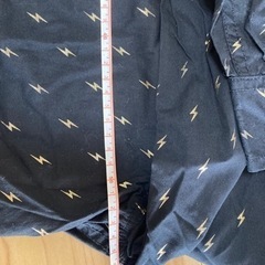 新品近いTシャッツ　の画像