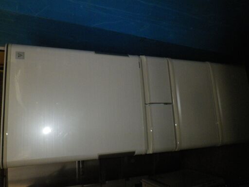 引取り歓迎◆シャープ　両開き5ドア冷凍冷蔵庫　SJ-PW38A-C　２015年製　動作保証付き