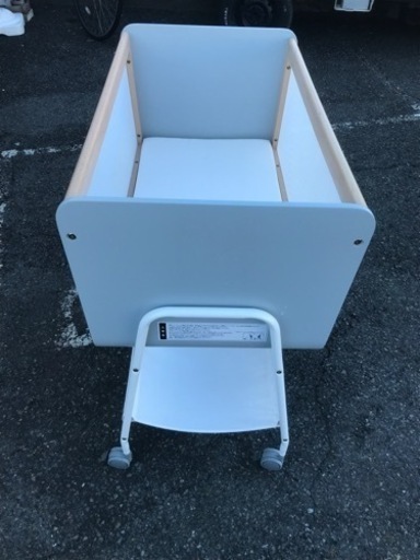 ◆使用4ヶ月のみ！良品◆liliwagon Ⅱ リリワゴンⅡ 2 グレー ベビーベッド キャスター付き 定価29700