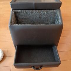 車内　収納　ボックスの画像