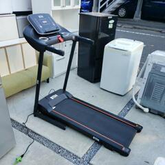 ☆美品☆BTM ランニングマシン 8029C 折り畳み コンパクトウォーキングマシン 家庭用 省スペース ルームランナー 静音 スピーカー付