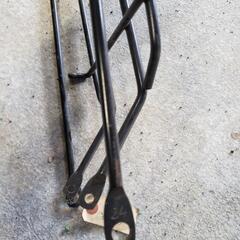 自転車の荷台の画像