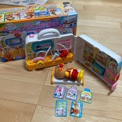 美品　アンパンマン  びょういん